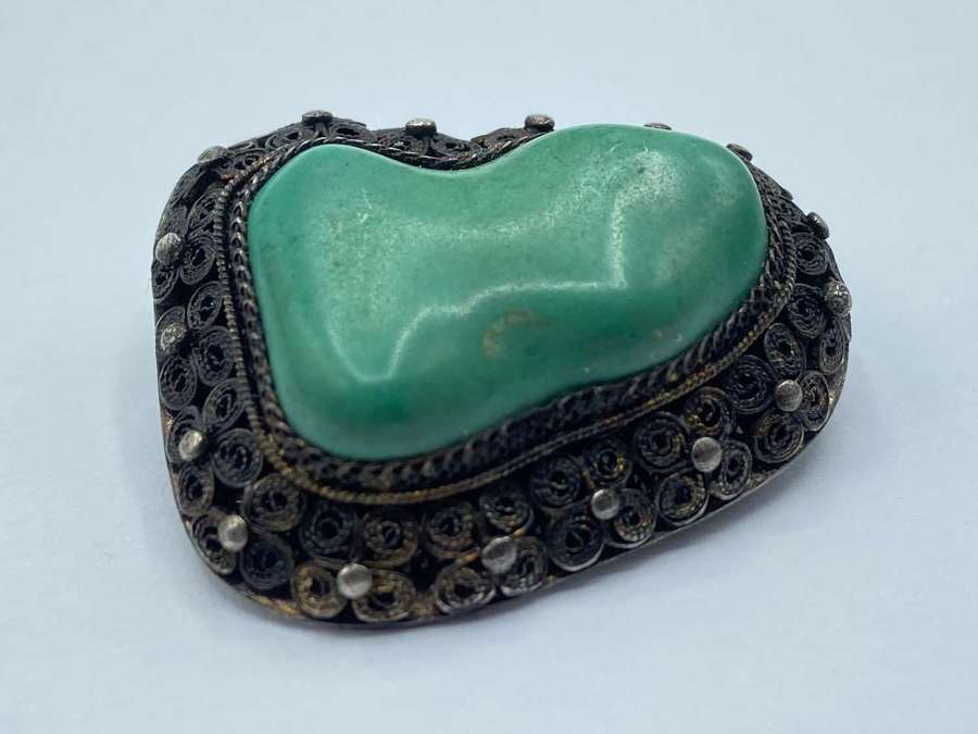 Antique Chinese Export Silver Filigree & Polished Aventurine Brooch