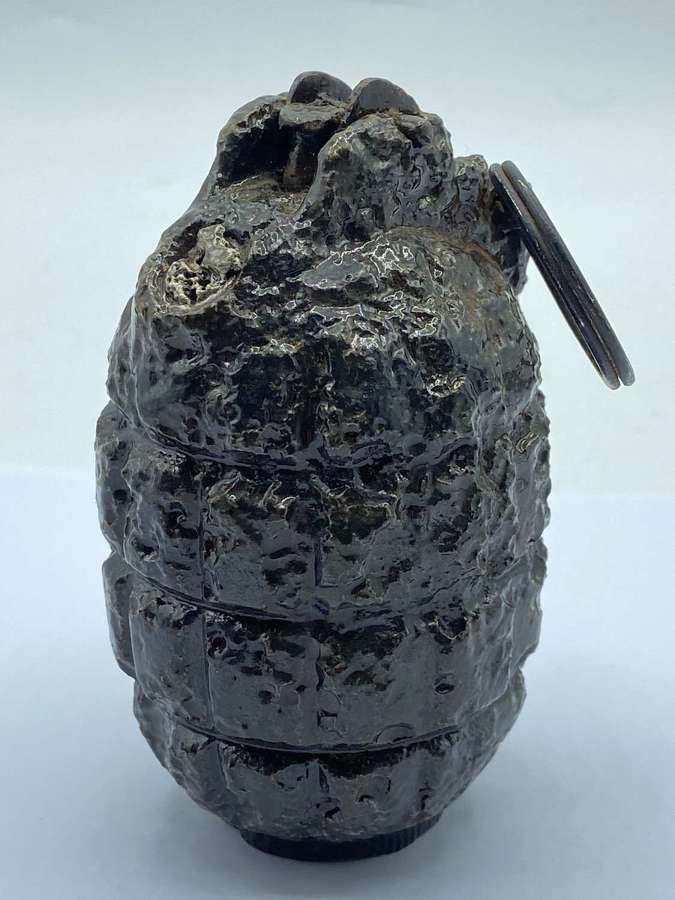 Deactivated WW1 British MkI Mills Hand Grenade With Base Plug