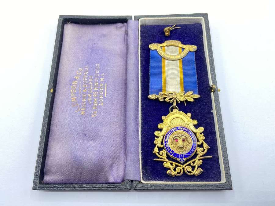 Vintage Silver Hallmarked RAOB Comea Berry Lodge Propaganda 1936 Jewel