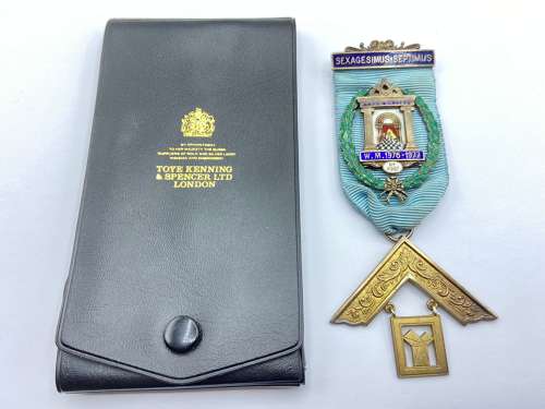 Vintage Silver Hallmarked Arts & Craft Lodge No3387 Past Masters Jewel