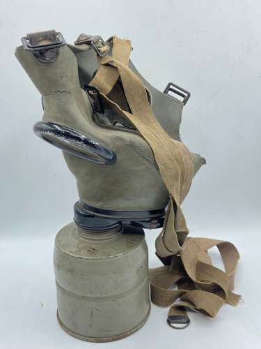 WW2 1941 Dated Czechoslovakian Made German Eckhardt Gas Mask