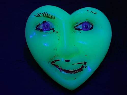 Beautiful Antique Milk Glass Human Face Button Glows Under UV