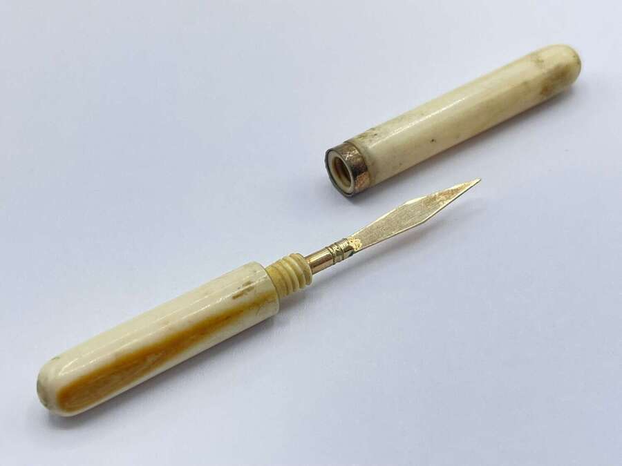 Antique Victorian Bone & 9ct Gold Tested Traveling/ Pocket Quill Cutter
