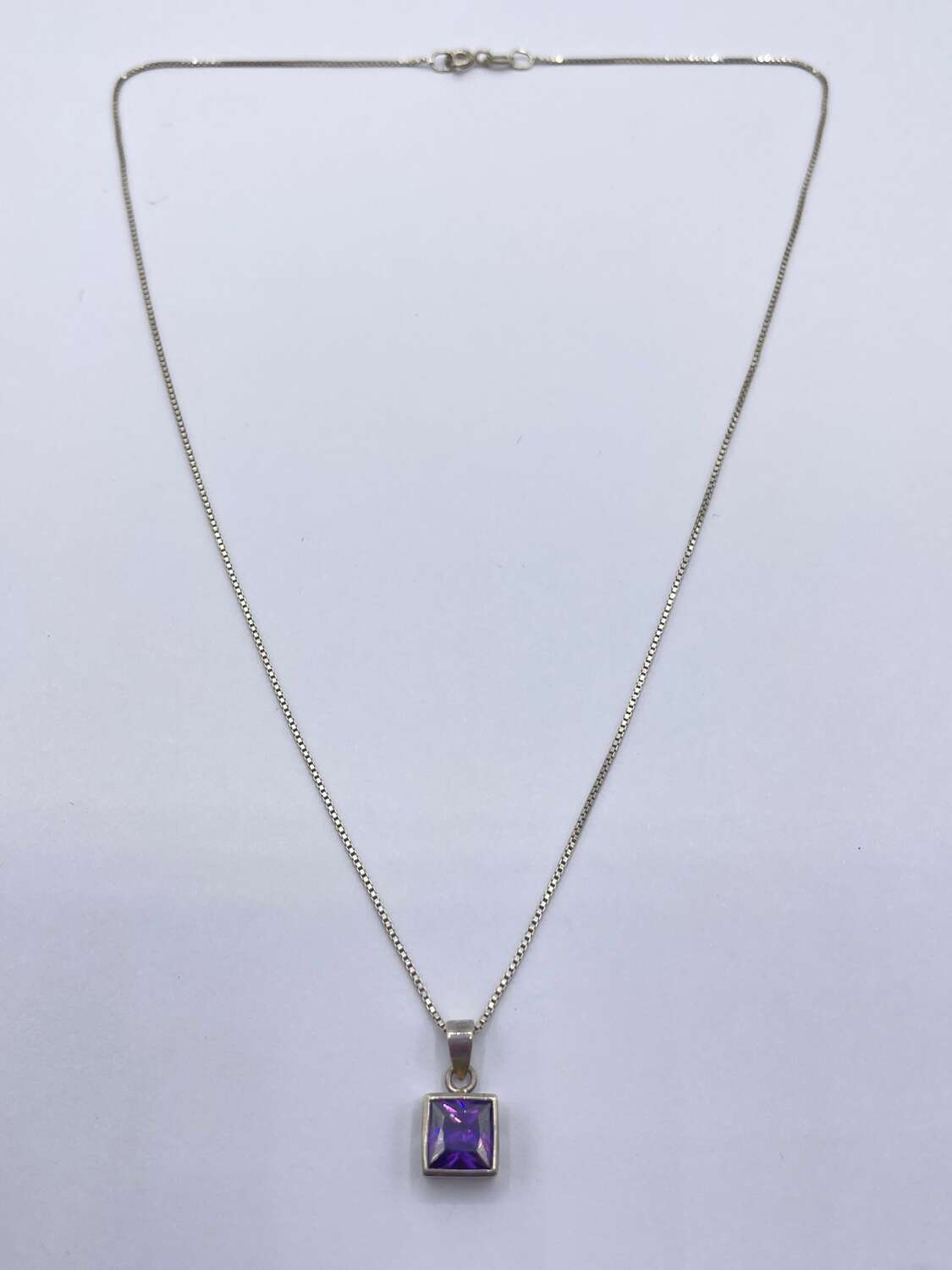 Beautiful Vintage Sterling Silver & Faceted Amethyst Necklace