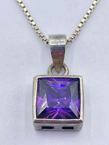 Beautiful Vintage Sterling Silver & Faceted Amethyst Necklace