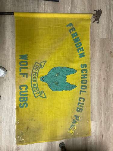 Pre WW2 British Home Front Fernden School Cub Pack Wolf Cubs Flag & Pole Topper