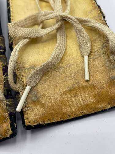 Pair Of WW2 British Merchant Navy Chief Engineer Shoulder Boards With Laces
