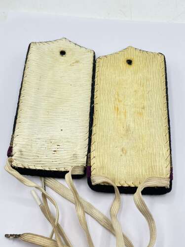Pair Of WW2 British Merchant Navy Engineer Officers Shoulder Boards With Laces