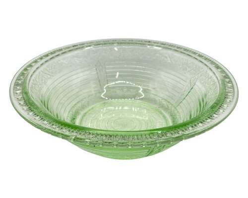 Beautiful Vintage 1940s Pressed Green Glass Decorative Fruit Bowl