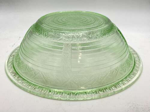 Beautiful Vintage 1940s Pressed Green Glass Decorative Fruit Bowl