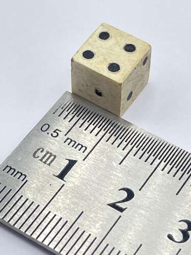 WW2 Period British SOE Hollow Bakelite Dice Used For Compasses, Maps & Messages