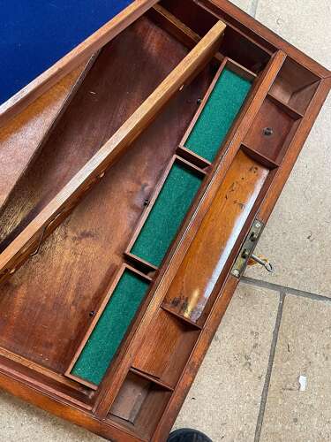 Antique Victorian Brass & Mahogany Writing Slope With Secret Draws & Locking Key