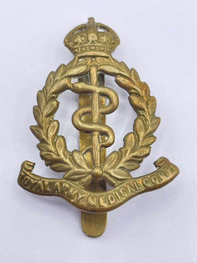 WW2 Period British Royal Army Medical Corps Slider Cap Badge