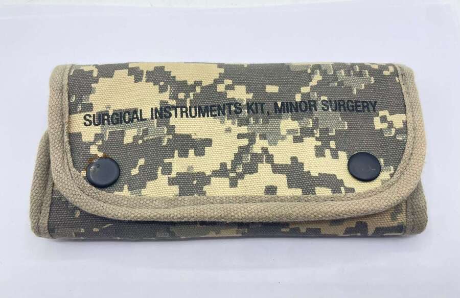 Post WW2 US Outgoing Camo Surgical Minor Surgery Instrument Kit