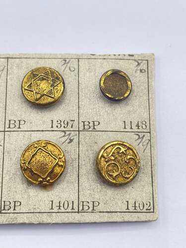 Beautiful Antique Gilded “Australian Tiny Samples” Salesman’s Buttons On Card