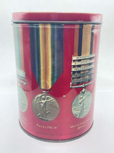 Post WW2 1960s Rowntree Mackintosh Confectionery British Campaign Medal Tin