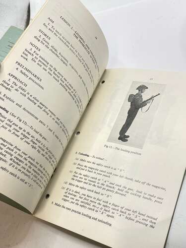 Post WW2 Infantry Training Volume I The Sub Machine Gun 1955 Pamphlet