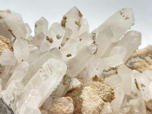 Beautiful 1.4kg Large Natural Quartz Matrix With Large Points