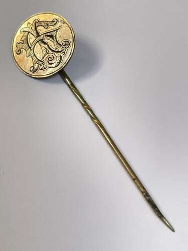 Antique Victorian Engraved Cypher H.I Silver 1876 Three Pence Stick Hat Pin