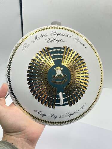 Post WW2 1976 The Madras Regimental Reunion Wellington Wall Plaque