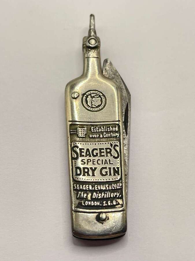 Antique Sheffield "Seager's Dry Gin" Bottle Advertising Pocket Knife