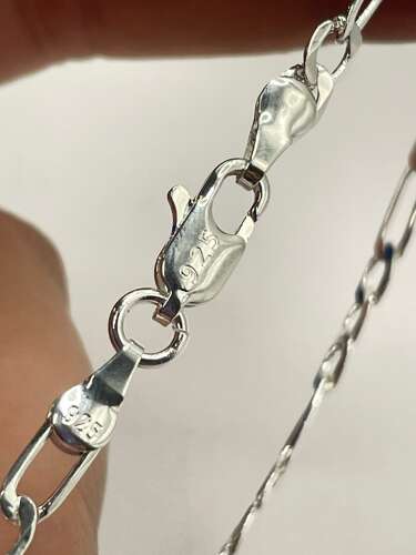 Beautiful Sterling Silver Unisex Figaro Chain Bracelet